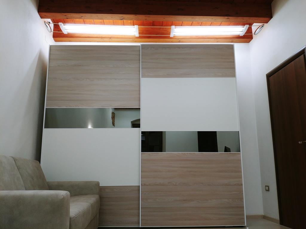 Apartamento Sa Domu E Babbu Cagliari Exterior foto