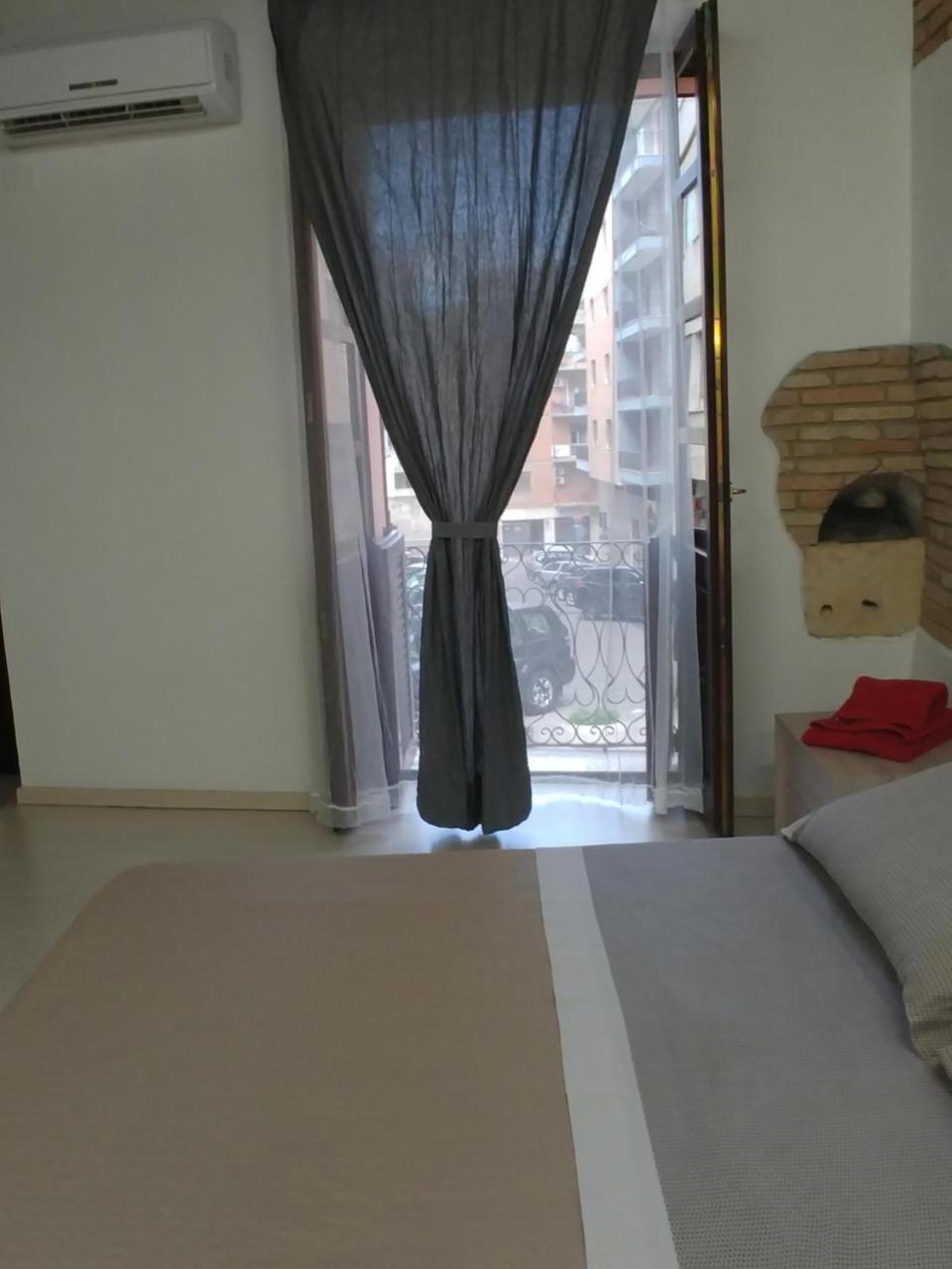 Apartamento Sa Domu E Babbu Cagliari Exterior foto