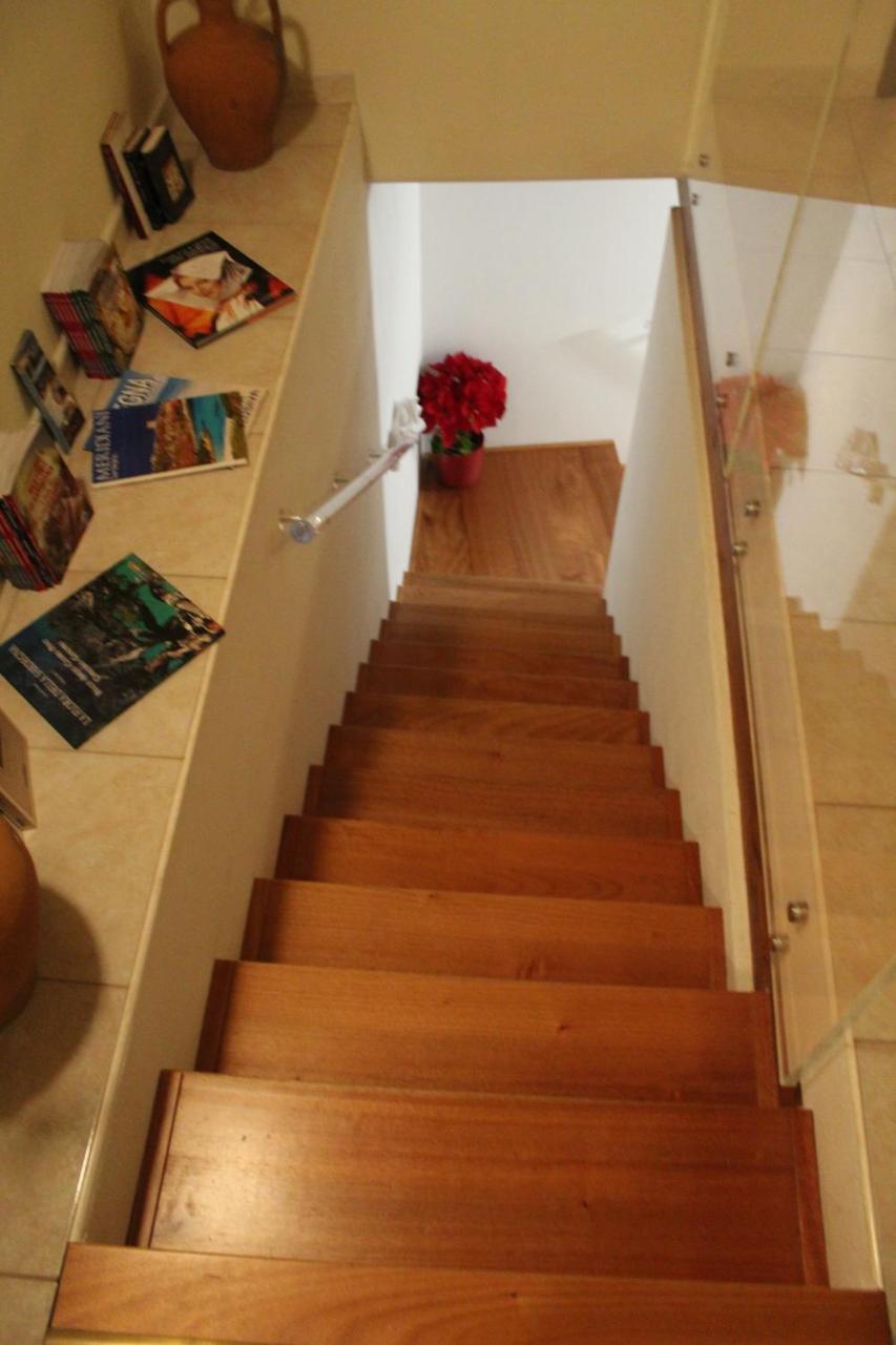 Apartamento Sa Domu E Babbu Cagliari Exterior foto