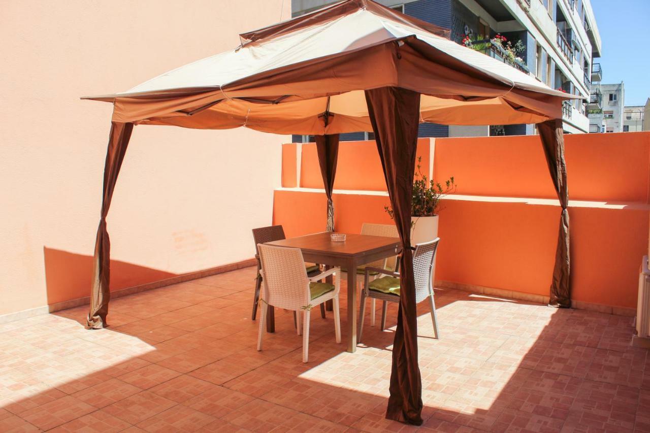 Apartamento Sa Domu E Babbu Cagliari Exterior foto