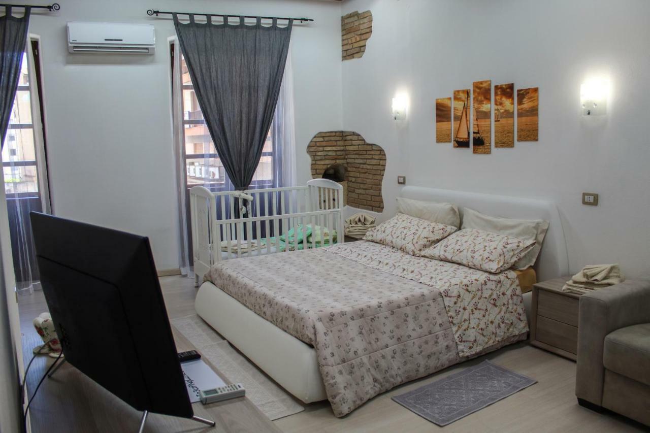 Apartamento Sa Domu E Babbu Cagliari Exterior foto